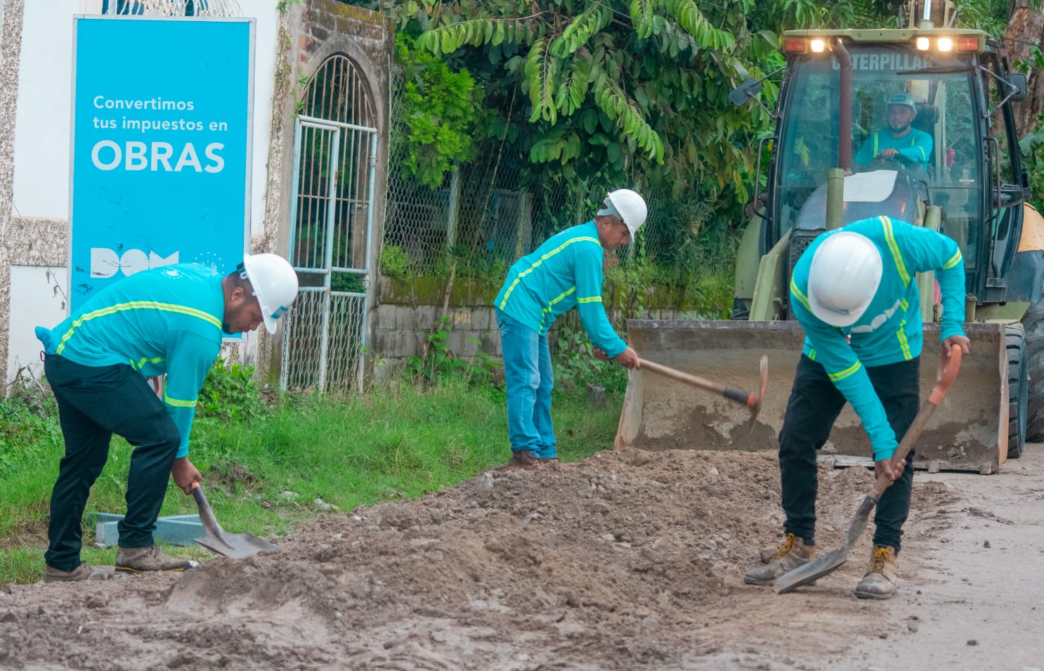 Dom Inicia Reconstrucci N Vial En San Rafael Chalatenango