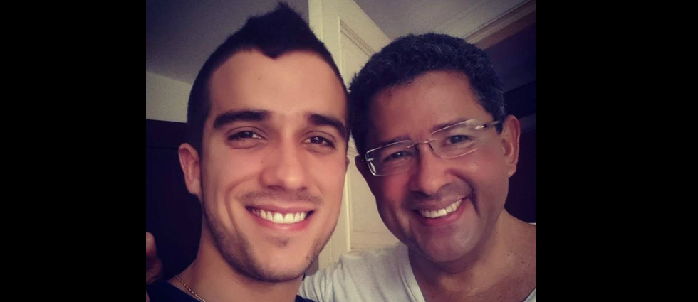 Hijo del expresidente Flores recuerda que su padre logró el TPS Hijo del expresidente Flores recuerda que su padre logró el TPS