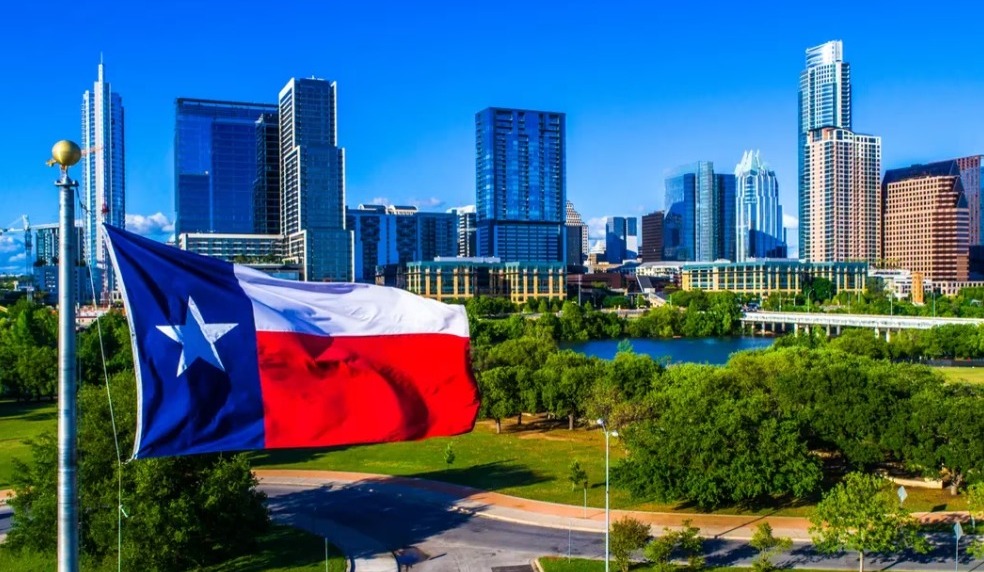 Magazine specialized in cryptocurrencies highlights Bitcoin Embassy of El Salvador in Texas