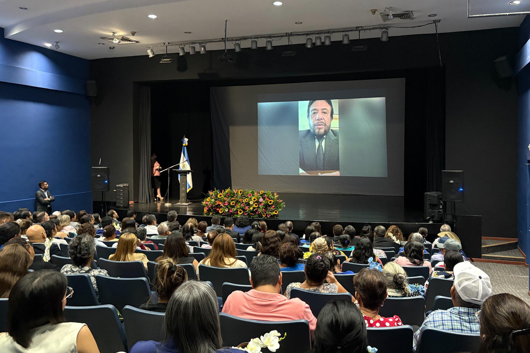 Vicepresidente Ulloa participa en conmemoración por niñez desaparecida durante el conflicto armado
