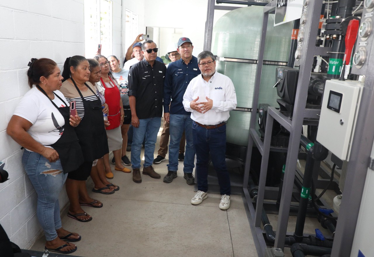 ANDA entrega Planta Desalinizadora El Majahual con apoyo del BCIE