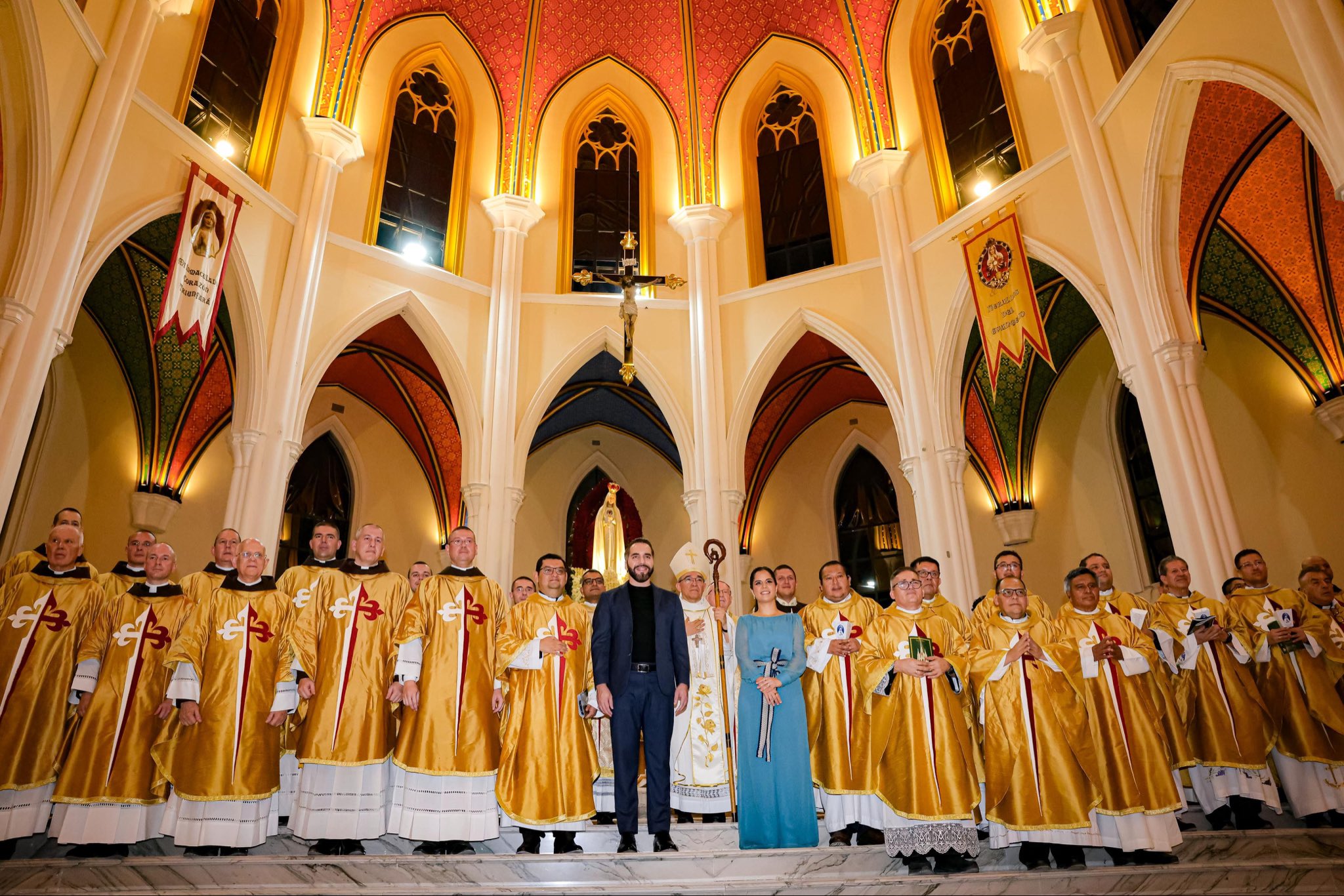 Presidente Bukele y Primera Dama asistieron a la inauguración del templo consagrado a la Virgen de Fátima