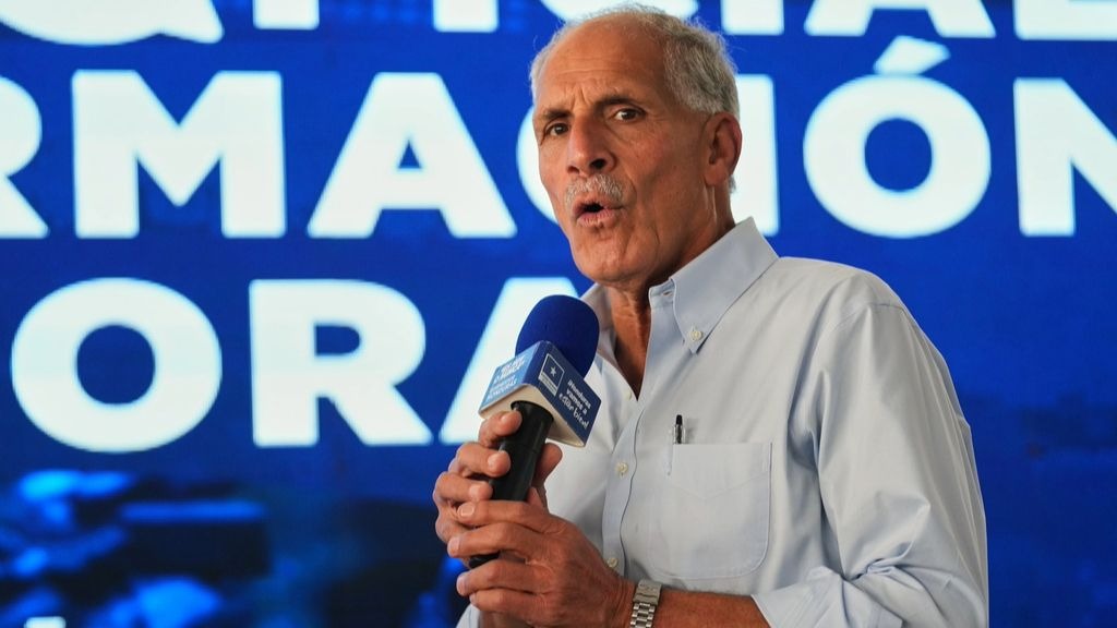 Presidente de Honduras: La ministra de El Salvador fue muy educada